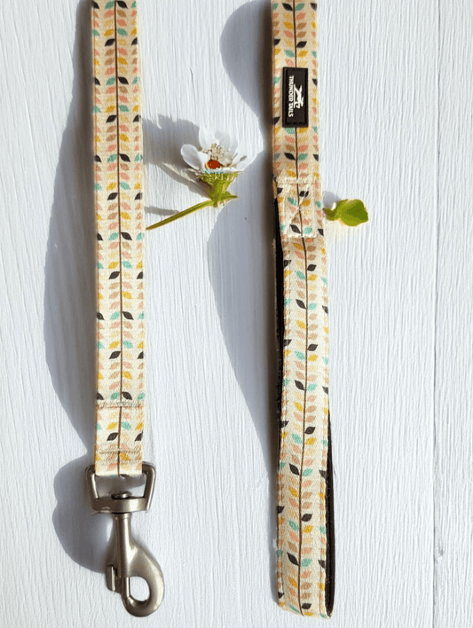 Thunder Tails Elite Nylon Printed Leash- Beige Leaves - Thunder Tails