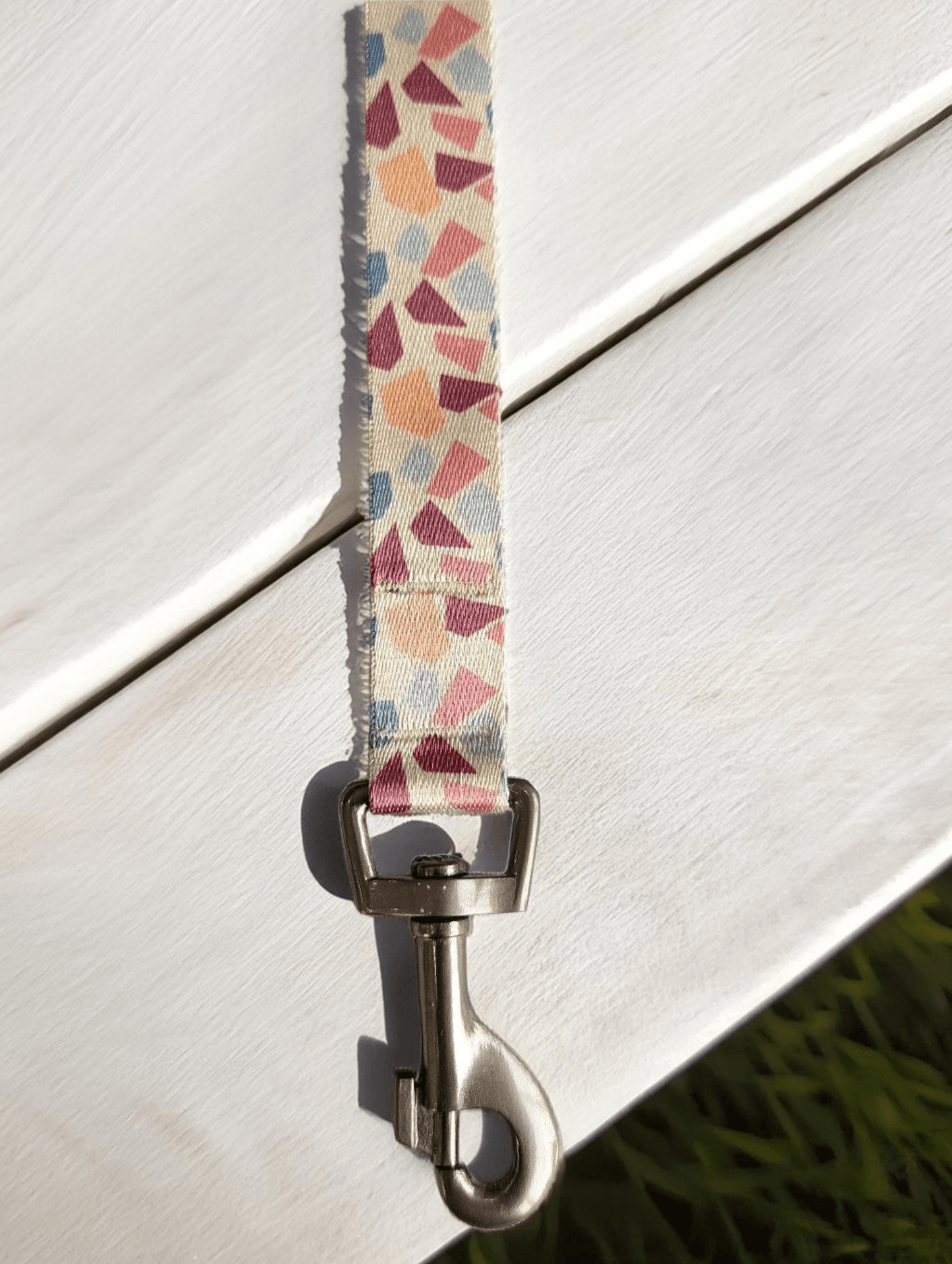 Thunder Tails Elite Nylon Printed Leash- Multi Stones - Thunder Tails